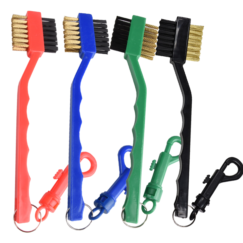 Golf Equipment To Improve Your Game - Brosse de nettoyage de golf double